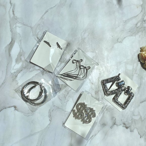 Hottie Couture Lot of 5 Women's Square Ribbed & Rhinestone Dollar Stud Earrings - Picture 2 of 8